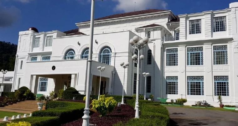 Krisis adat dijangka berpanjangan