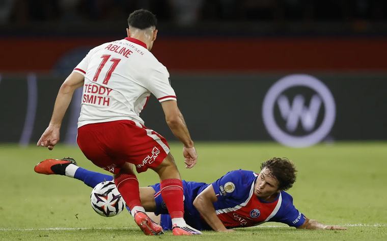 PSG still winless in Ligue 1 as Monaco go to top