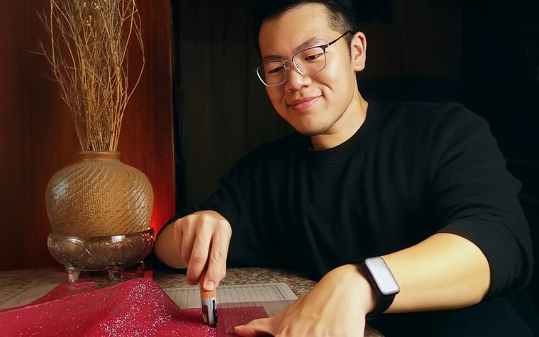 The parents who helped Chew stitch his way to the top