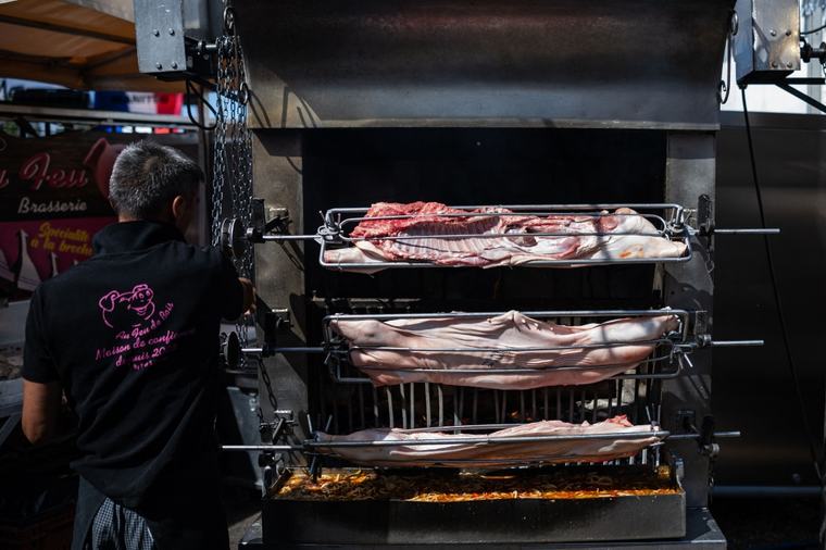 EU halts Brazilian meat imports over animal health concerns