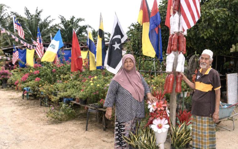 At this Jertih home, Merdeka blooms from recycled bottles