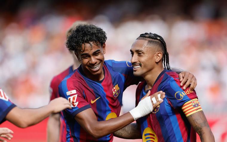 Yamal hits double as ‘nearly perfect’ Barca thrash Valencia