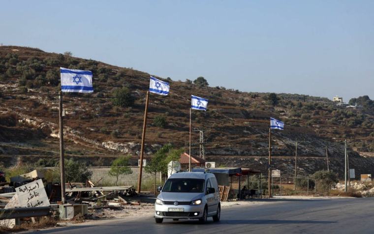 UK vows anti-settler measures as Israel warns of retaliation