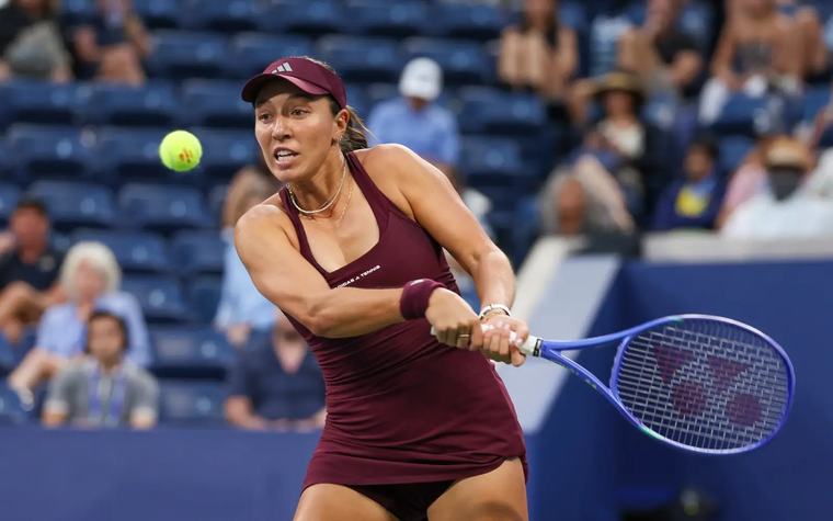 Pegula tops Cirstea to reach US Open quarter-finals