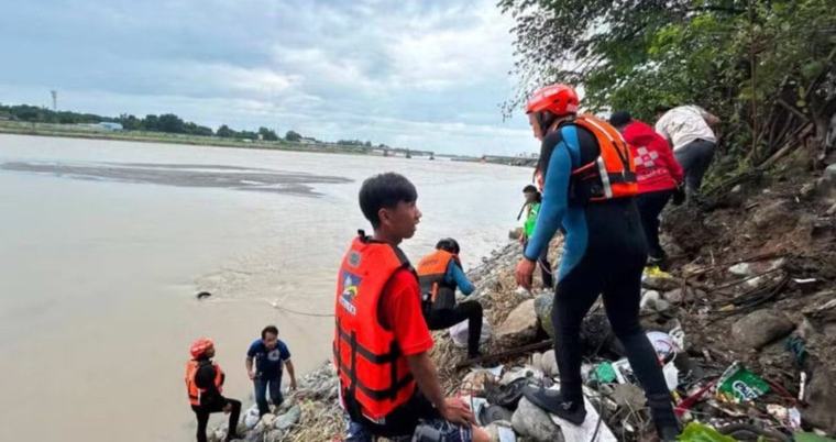 Tragedi Jambatan Agana: Proses tunda SUV bermula