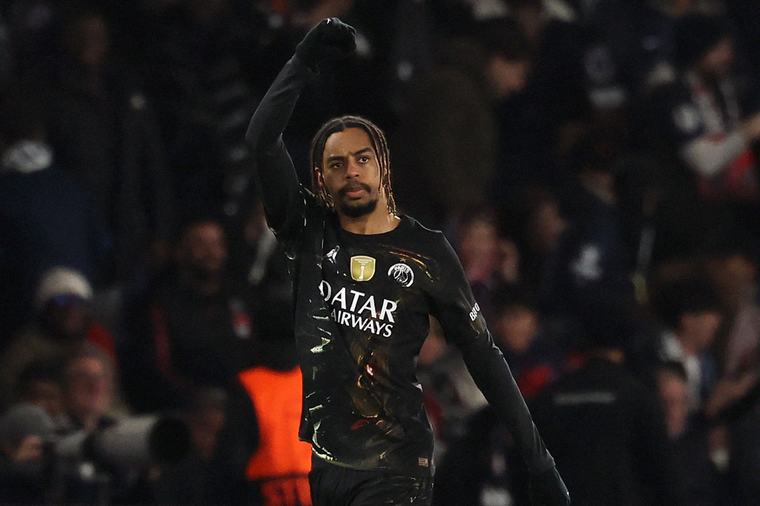 More than half of Premier League clubs break transfer records
