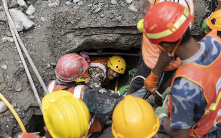 Nepal tunnel rescues face ‘unprecedented’ challenge