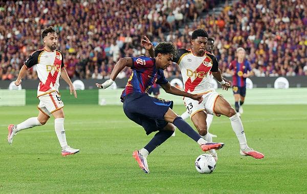 Barcelona rout Rayo 5-2 as Yamal, Raphinha both score twice