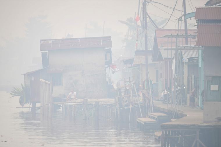 Prabowo orders tougher firefighting response as 72,000ha burn across Indonesia