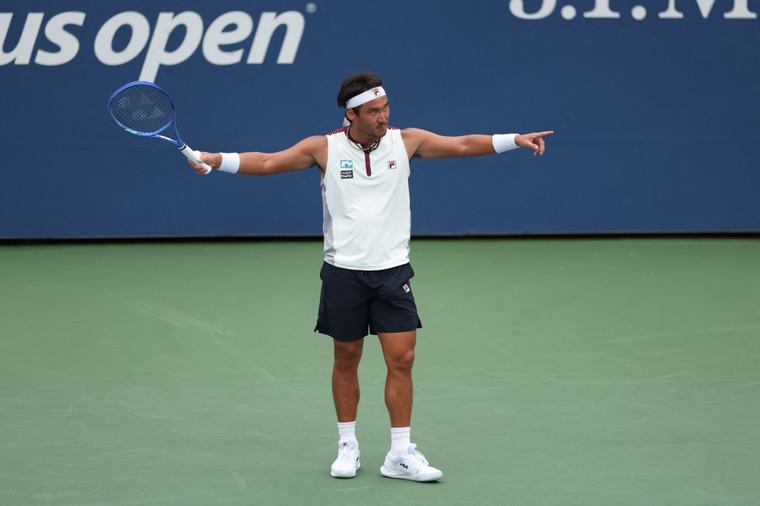 Chinese lucky loser Bu stuns 12th‑seeded Spanish player Jodar at US Open