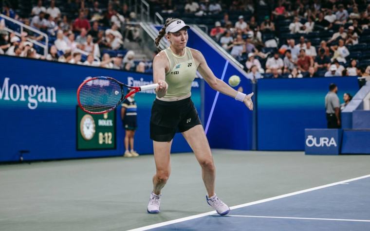 Efficient Rybakina reaches US Open third round