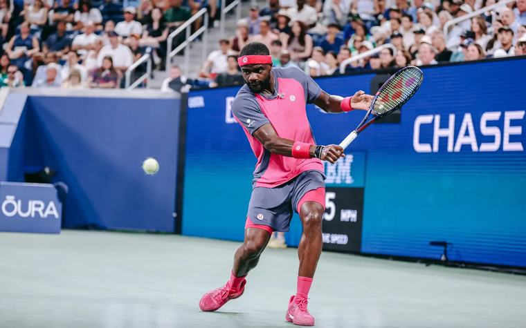 Tiafoe tops Medvedev in straight sets at US Open