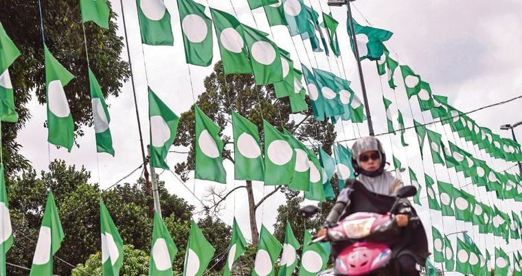 PAS sebulat suara lulus usul penyatuan politik Melayu-Islam