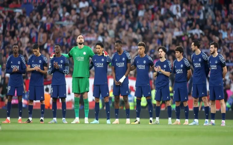 PSG go for three in a row as Champions League returns