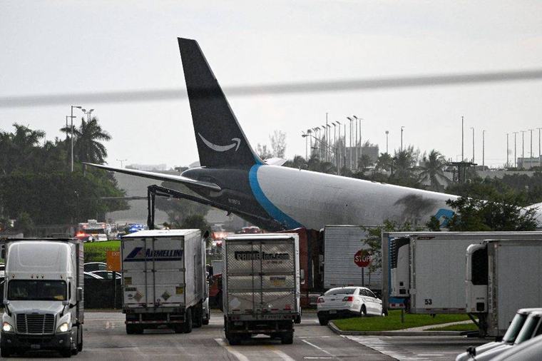 Five dead, five injured after Amazon cargo plane overshoots Miami runway