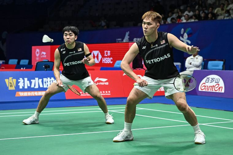 China Masters: Kai Wun-Roy King, Nur Mohd Azriyn-Wee Kiong through to semis