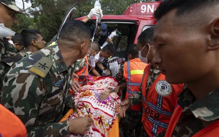 Rescuers continue grim search for Nepal flood survivors